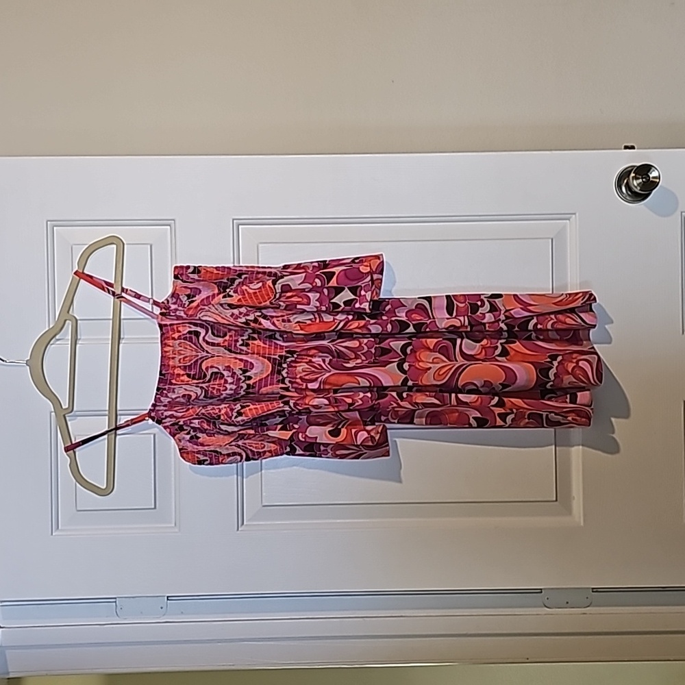 Retro Pink Babydoll Dress by Trina Turk - On Hols For Orange Tapeline - Picture 2 of 3